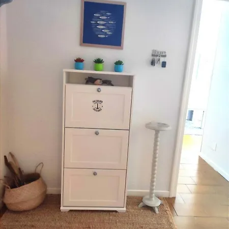 Marinero En Apartamento *